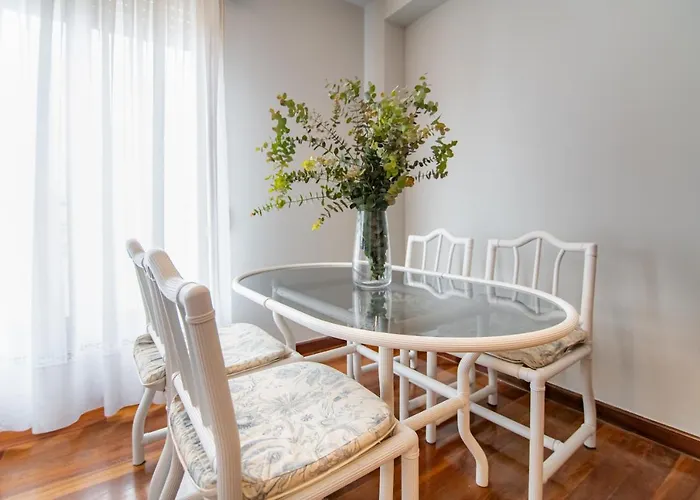 Con Terraza Y Vistas Al Mar Διαμέρισμα