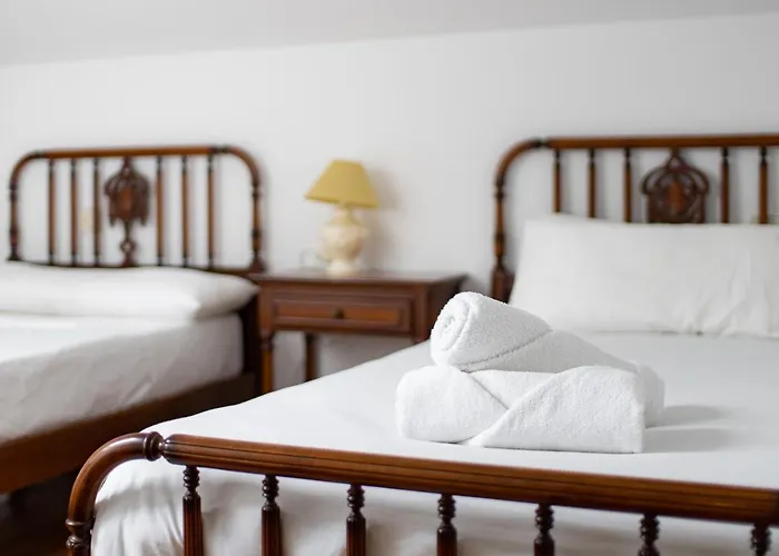 Con Terraza Y Vistas Al Mar