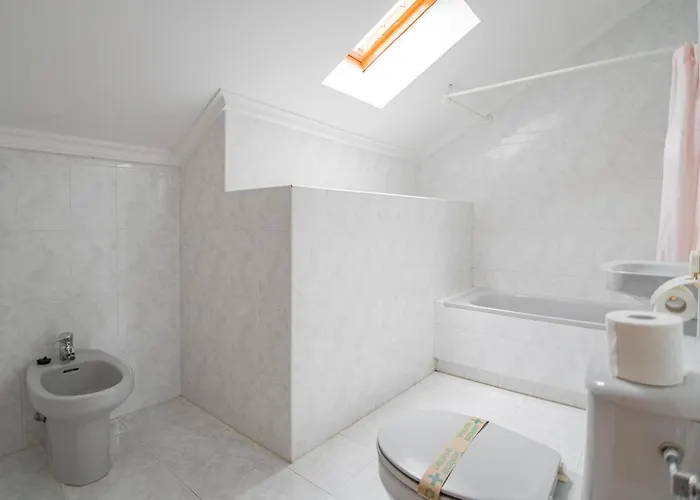 Con Terraza Y Vistas Al Mar Castro Urdiales